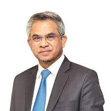 In this malaysian business compilation, the industry specialist aims to strike a balance between expectations and objectives, as well as the idealistic and realistic approaches into looking at the desired behavior and. Mohd Daud Bakar Named Ft Islamic Council Chairman Ham Kar Chan