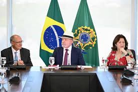 Painel: Planalto pede a ministérios mais agendas nos estados, entregas de obras e entrevistas