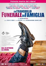 Locandina di UN TRANQUILLO FUNERALE DI FAMIGLIA