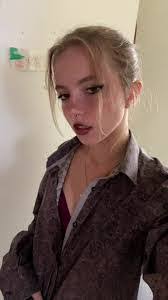 Carol Buser's Instagram, Twitter & Facebook