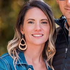 Amazon.com: The Littlest Hound: A Lovable Italian Greyhound's Tale:  9798848517576: Garber, Cassie, Garber, Patrick: Books