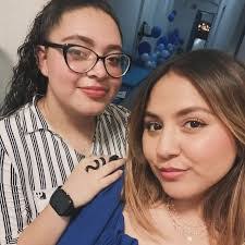 Violeta Salas's Instagram, Twitter & Facebook