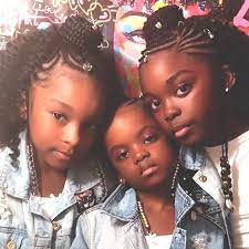 Modele De Tresses Fulani Sur Petites Filles Salon De Coiffure Afro Coiffure Afro Images Coiffure