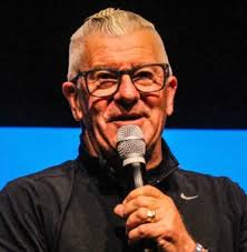 Current Chairperson of Council at Alphacrucis College praises Brian  Houston's 'authentic' ministry.