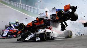 Questa è la lista degli incidenti mortali di formula 1. F1 Spa Il Terrificante Incidente Al Via Alonso Sfiora La Testa Di Leclerc Video Gazzetta It
