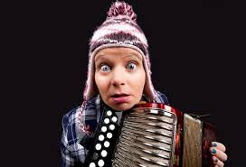 Sharon Mannion's Instagram, Twitter & Facebook