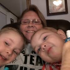 Ruby Dean (@DeanRuby40)