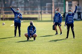 Chile viene de perder por la cuenta mínima ante eslovaquia y de empatar sin goles ante. La Roja Femenina Viaja A Turquia Sin Vacunarse Se Trabaja El Autocuidado