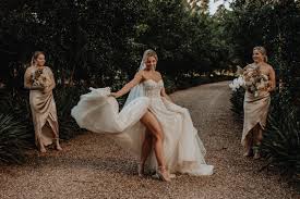 Wedding dress marketplace is where you can sell the wedding dress, or buy it with discounts up to 70% off. Stillwhite New Used Preowned Sample Wedding Dresses Online