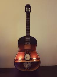 Guitare Detournee Guitare Idees Pour La Maison Idee
