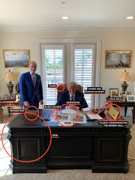 Hd phone wallpapers download beautiful high quality best phone background images collection for your smartphone and tablet. What A Photo Of Trump S New Office Reveals About How He Wants To Be Remembered Politico