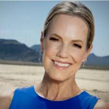 wednesdaywisdom #getoutside #natureheals #discoverearth #ourgreatplanet  #girlswhohike #adventureawaits #breathe #yesyoucan #hikingadventures  #southwesternusa #colorado