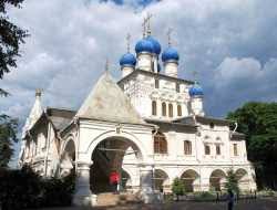 Собор казанской иконы божией матери. Moskovskij Kazanskij Hram V Kolomenskom Drevo