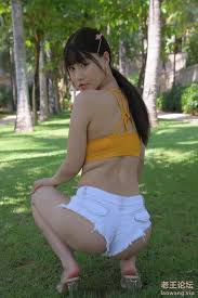 可儿白色热裤[图片：193P，视频：2V-4.8GB] | 精选Porn