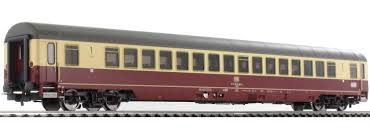 One loco has the number belonging to the loco. Piko 59661 Ic Grossraumwagen 1 Kl Apmz 121 Db Dc Spur H0 Online Kaufen Bei Modellbau Hartle