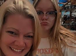 Stephanie Soucy's Instagram, Twitter & Facebook