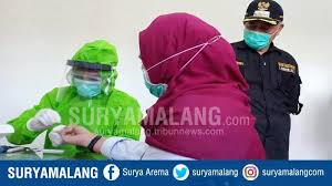 Check spelling or type a new query. Puluhan Karyawan Dua Perusahaan Di Lawang Malang Jalani Rapid Test Covid 19 Secara Gratis Surya Malang