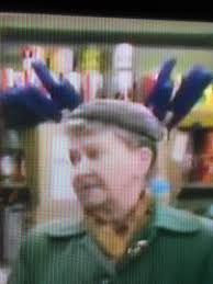 Can anyone remember buying spaghetti in the 1970s that was really long and  came in paper wrapping and why can't you buy it now ? Found a pic from  coronation street 1970