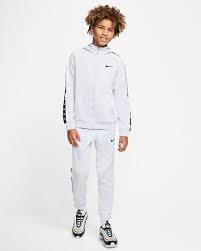 Un choix unique de jogging blanc enfant disponible dans notre magasin. Pantalon De Jogging Nike Sportswear Swoosh Pour Enfant Plus Age Nike Lu