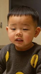 Check Out This Little Chinese Boy