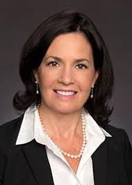 Woman's Hospital Chief Quality Officer Recognized as Outstanding Alumnus