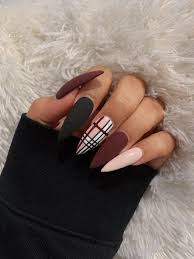 It's time to fall in love with the acrylics! Pin On Nails