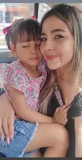 Lisbeth Rosales (@lisbeth.rosales1)'s videos with sonido original