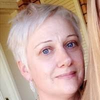 8 "Amanda Annear" profiles