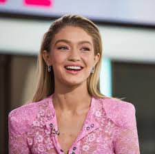 Gigi hadid was born in los angeles, california to parents, yolanda hadid and mohamed hadid, on 23rd april, 1995. Gigi Hadid Shares Throwback Photos Of Her Baby Bump From Pregnancy