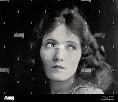 Pauline hi-res stock photography and images