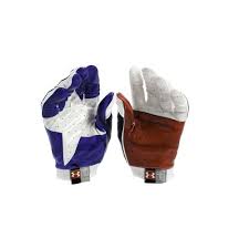 Under Armour Men S Swarm Texas Flag Football Gloves Football Gloves Flag Football Football Gear