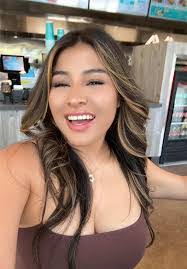 Crystal Apostol's Instagram, Twitter & Facebook