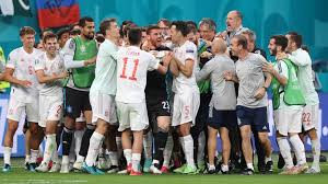 Do wyłonienia pierwszego półfinalisty potrzebne były rzuty karne, po których awansował zespół luisa enrique. 3iskhpyhrcjcfm