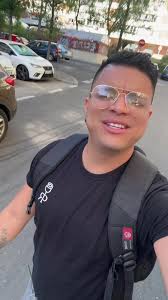 Llegando Tarde al Trabajo con Actitud