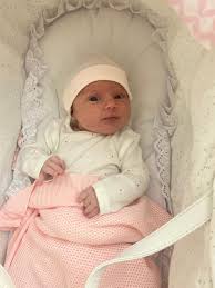 Check spelling or type a new query. L L Junior Vegre Megmutatta Gyonyoru Kislanyat