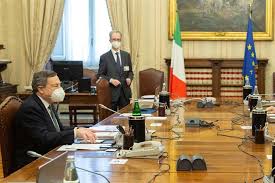 Il presidente della repubblica, sergio mattarella, riceve alle 19 al quirinale mario draghi. 5cdugj3yq2unom