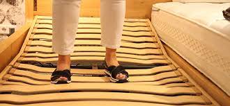 Wenn das bett unter dem gewicht ächzt, bekommen viele automatisch angst, dass es einstürzen könnte. Das Richtige Xxl Bett