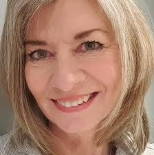 In need of hair advice!! Hello I am new to Aston Fields and looking for a  hairdresser. I have no idea what to do with my hair so need some advice on