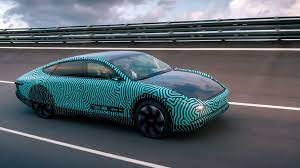 Charge less and drive 725 km while only using 83 wh/km. Solarauto Lightyear One Mit Solarzellen Erreicht 710 Km Reichweite Golem De