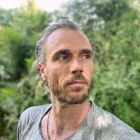 1100+ "Koeman" profiles