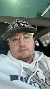 Marie Coons's Instagram, Twitter & Facebook