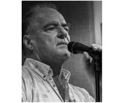 Chris Lennox's Instagram, Twitter & Facebook