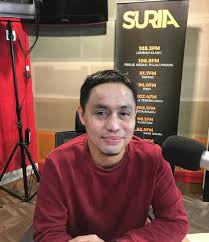 Pu azman tidak memaksa, tetapi bertanya terlebih dulu adakah saya yakin dengan allah dan terus menawarkan diri membantu (mengislamkan) selepas saya menyuarakan keinginan memeluk islam. Alhamdulillah Cik Man Akan Menamatkan Zaman Single Berita Kopak Media