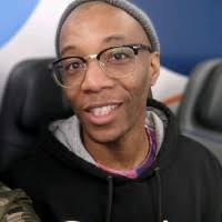 30+ "Darius Cole" profiles