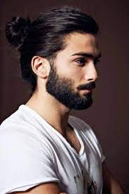Man Bun Long Hairstyles For Men Harptimes Com Comment Couper Cheveux Homme Coiffure Homme Cheveux Homme