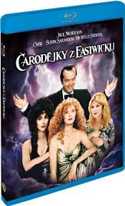 Roxie, joanna a kat nemajú spočiatku veľa spoločného až do doby, kedy sa stretnú pri studni želaní. Blu Ray Film Blu Ray Carodejky Z Eastwicku Witches Of Eastwick Blu Ray Musicrecords