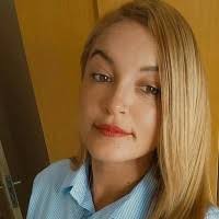 100+ perfis com “Lucy Da Silva”