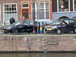 Theo upt hiddema (born 1 april 1944) is a dutch lawyer, media personality and politician serving as a member of the house of representatives for forum for democracy since 2017. Theo Hiddema Ready To Return As Fvd Candidate A Month After Quitting As Mp Dutchnews Nl