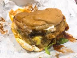Beef meat, soy protein, spices and salt, contains flavouring, colouring and permitted food conditioner. Top Places For Ramly Burger Forever In Hunger
