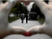 نتیجه تصویری برای لیوانی ک توش آب خوردی رو به یادگار دارم